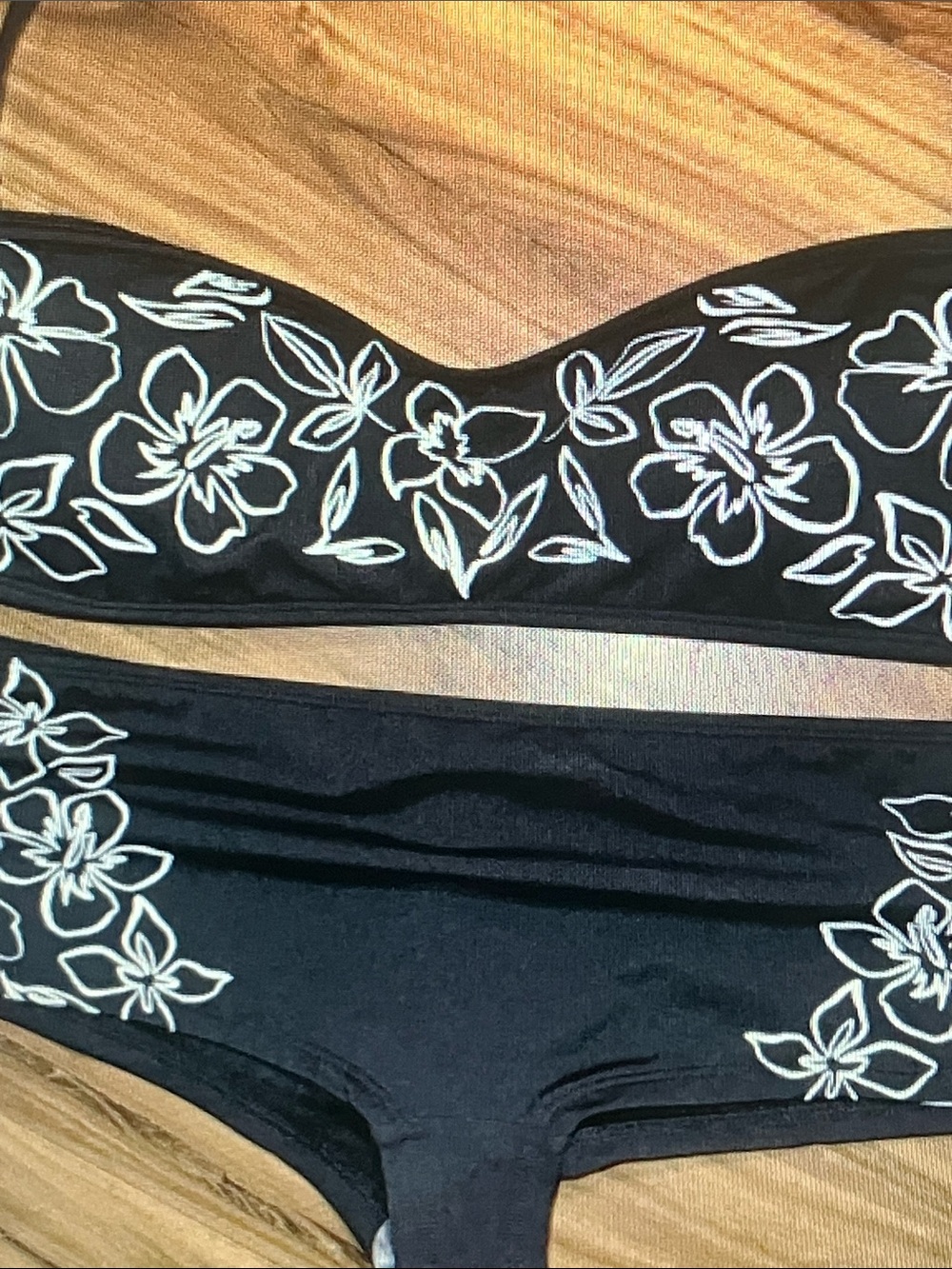 Hurley Black Two-Piece Bandeau Bikini Set